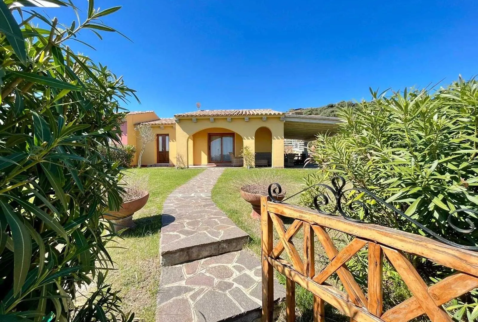 Villa Ibiza Privata In San Teodoro Vista Mare Porto Ottiolu